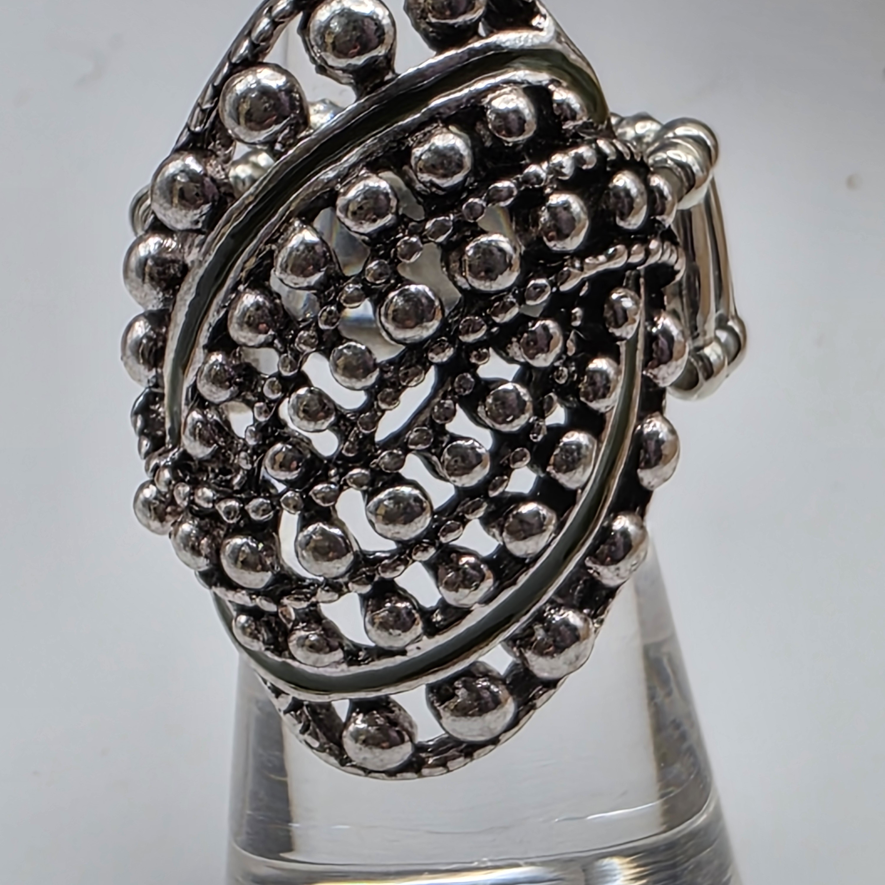 Paparazzi Intricate Silver Ring 687 Paparazzi Intricate Silver Ring 687